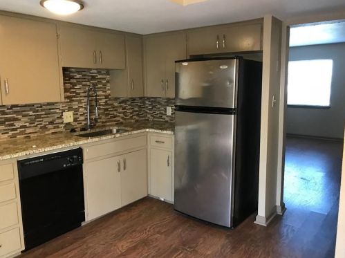 8807 Dawnridge Cir, Austin, TX 78757-6847