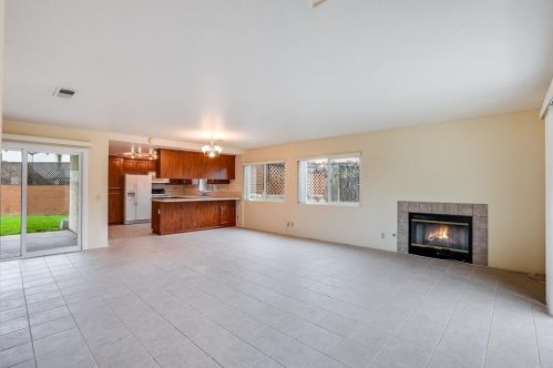 838 Cherrywood Way, El Cajon, CA 92021-5577