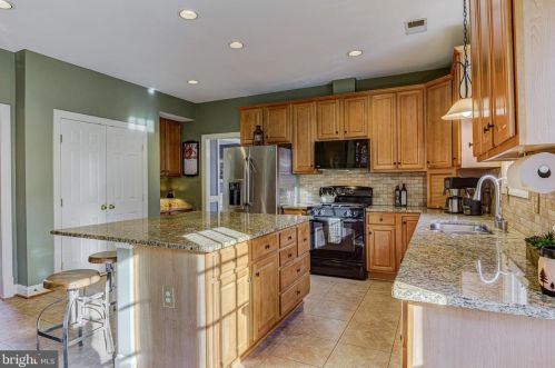 2407 Starcrest Dr, Silver Spring MD 20904-5459 exterior