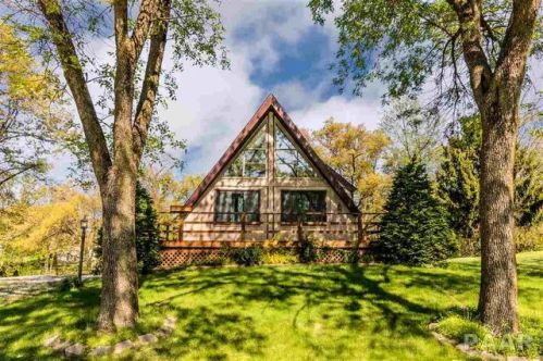 4409 Blackburn Cv, Lake Camelot, IL 61547-9529