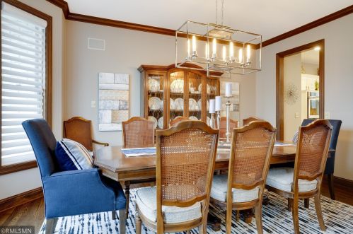 10147 Bridgewater Pkwy, Saint Paul MN  55129-8587 exterior