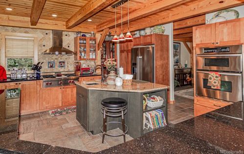 136 Arapahoe, Woodland Park CO 80863-8952 exterior