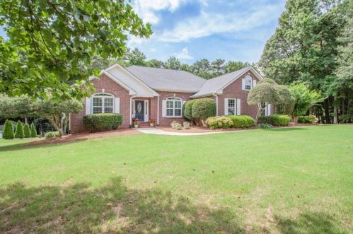 129 Wynridge Dr, Carrollton, GA 30116-8807