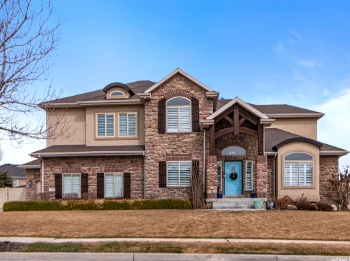 5932 Maple Canyon Rd, Taylorsville, UT 84081-4830