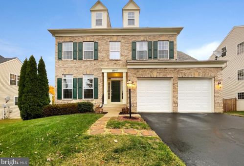 18947 Highland Park Dr, Triangle VA  22172-2067 exterior