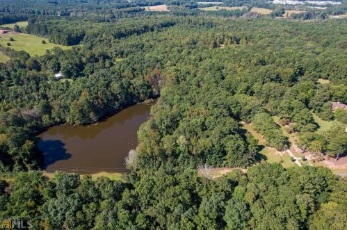 520 6th Street Ext, Milner, GA 30257-3024