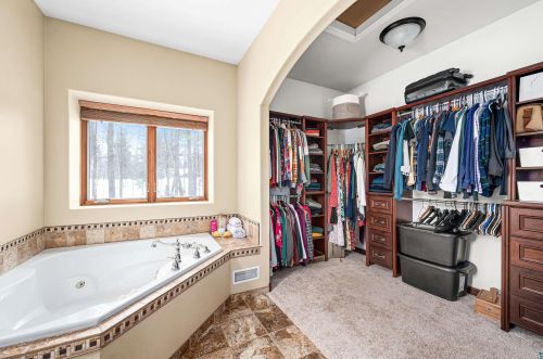 1525 Evergreen Dr, Scanlon MN  55720-8510 exterior