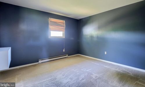 3077 Todd Ln, Lancaster PA  17601-1350 exterior