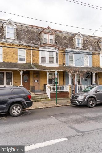 680 Columbia Ave, Lancaster, PA 17603-3652