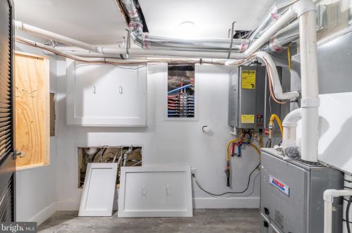 1165 12 St, Philadelphia PA 19148-1002 exterior