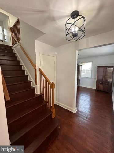 9522 Colesville Rd, Silver Spring MD  20901-4843 exterior