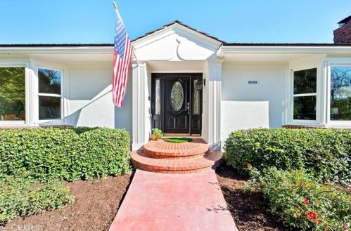 2401 Olive Ln, Santa Ana, CA 92706-1937