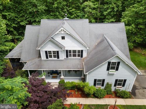 106 Ivy Creek Ln, Fredericksburg, VA 22405-1842