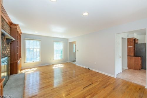 69 Lawrence Rd, Dover NJ  07869-3100 exterior