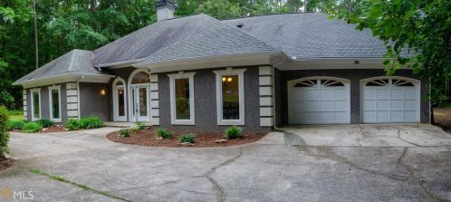 403 Huckaby Rd, Brooks, GA 30205-1510