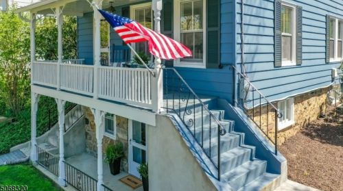 72 Mendham Rd, Gladstone, NJ 07934-2122