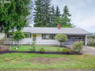 257 Pierce St, Estacada, OR 97023-9325
