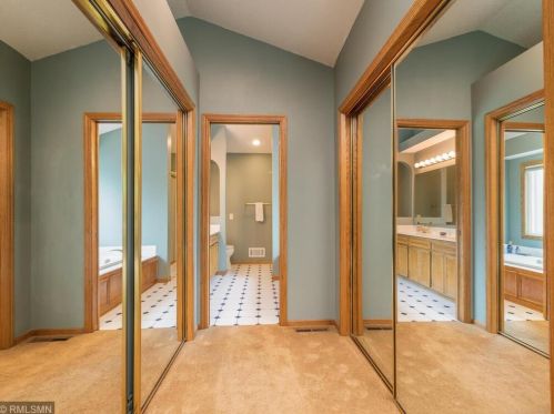 13576 Georgia Dr, Saint Paul MN  55124-7601 exterior