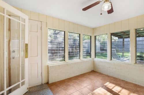 3817 6th St, Fort Worth TX  76107-2029 exterior