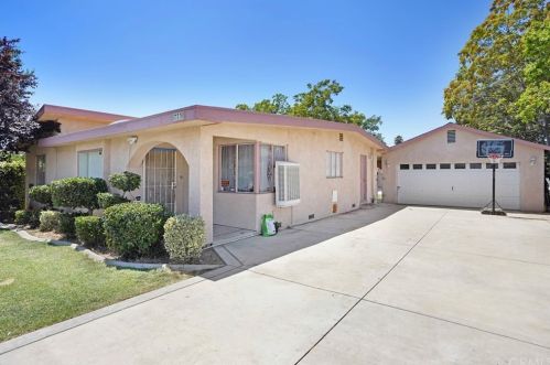 773 Michigan Ave, Beaumont, CA 92223-2357