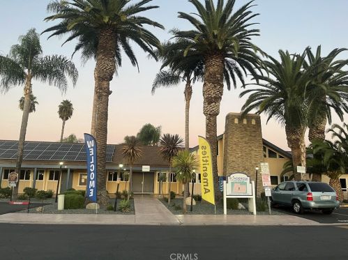 2300 Lewis St, Anaheim CA  92802-5007 exterior