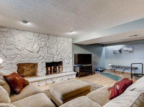 1911 Grant Rd, Saint Paul MN  55112 exterior