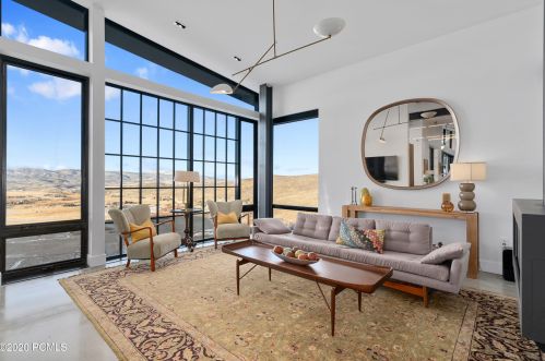 27 Normans Way, Park City UT 84060-6895 exterior