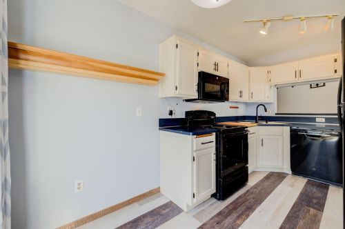 1312 Hilo Ave, Saint Paul MN  55128-5625 exterior
