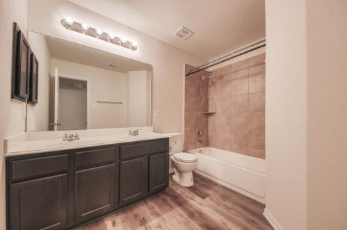 3002 Fern Brk Ln, Richmond TX  77471-3286 exterior