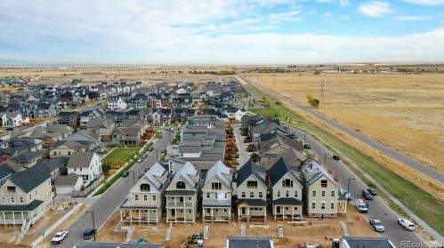 10353 58th Ave, Denver CO  80238 exterior