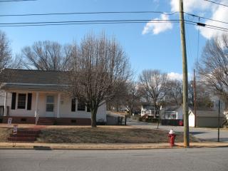 115 Rose Ave, Kannapolis, NC 28083-3535