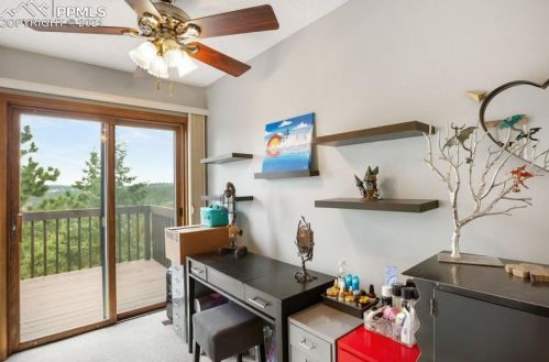 1070 Kings Crown Rd, Woodland Park CO 80863-7732 exterior