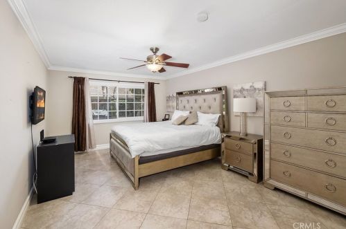 10 Cherry, Irvine CA  92612-2313 exterior