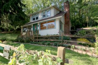 1723 8th St, Pittston, PA 18644-9417