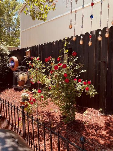 4063 Quintero Way, Aurora CO 80013-3229 exterior