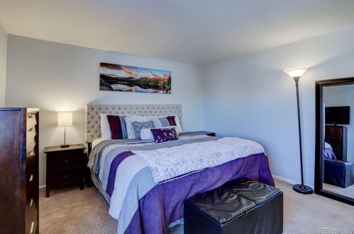 6067 Quatar Way, Aurora CO 80016-7134 exterior