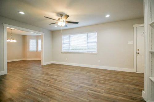 4713 Catalina Ct, Fort Worth, TX 76180-8233