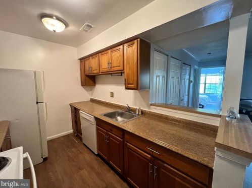 1627 Carriage House Ter, Silver Spring MD 20904-2289 exterior