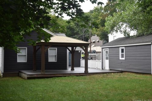 22 Burwell Ave, Southington, CT 06489-3605