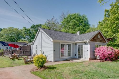 733 Hobart Ave, Atlanta, GA 30312-3824
