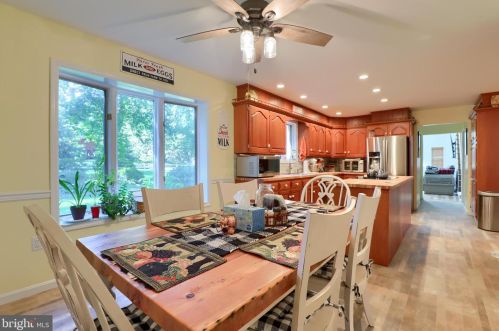 131 Bentley Ln, Lancaster PA  17603-6203 exterior