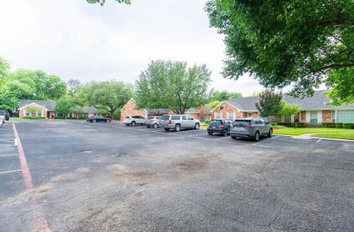 1315 Roaring Springs Rd, Fort Worth TX  76114-4492 exterior