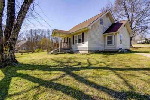 130 Jackson Rd, Inman, SC 29349-9531