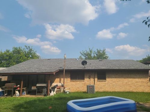 1712 Flemming Dr, Fort Worth, TX 76112-7745