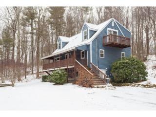 122 Stratham Heights Rd, Stratham, NH 03885-2500