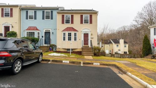 6032 Selwood Pl, Springfield, VA 22152-1412