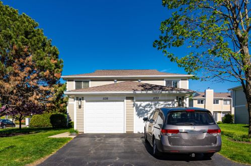 1135 Potomac Ln, Palatine, IL 60074-8776