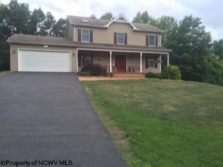 319 Dove Dr, Morgantown WV  26508-4480 exterior