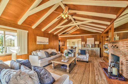 1024 Highland St, Seaside CA 93955-6103 exterior