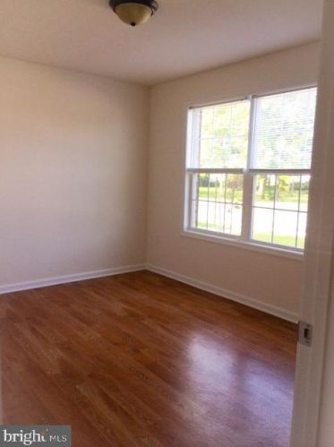 114 Breezewood Dr, Hanover PA  17331-9588 exterior